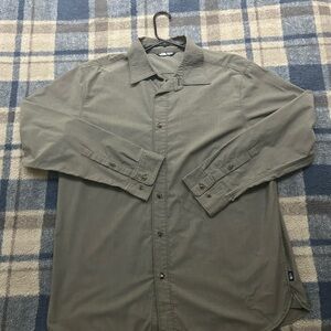 Men's XL North Face Button Down Shirt